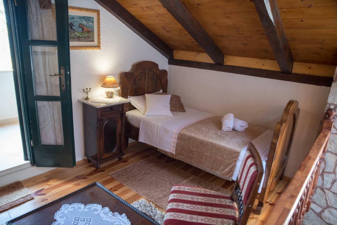 Holiday Home Zavala Klek Eksteriør bilde